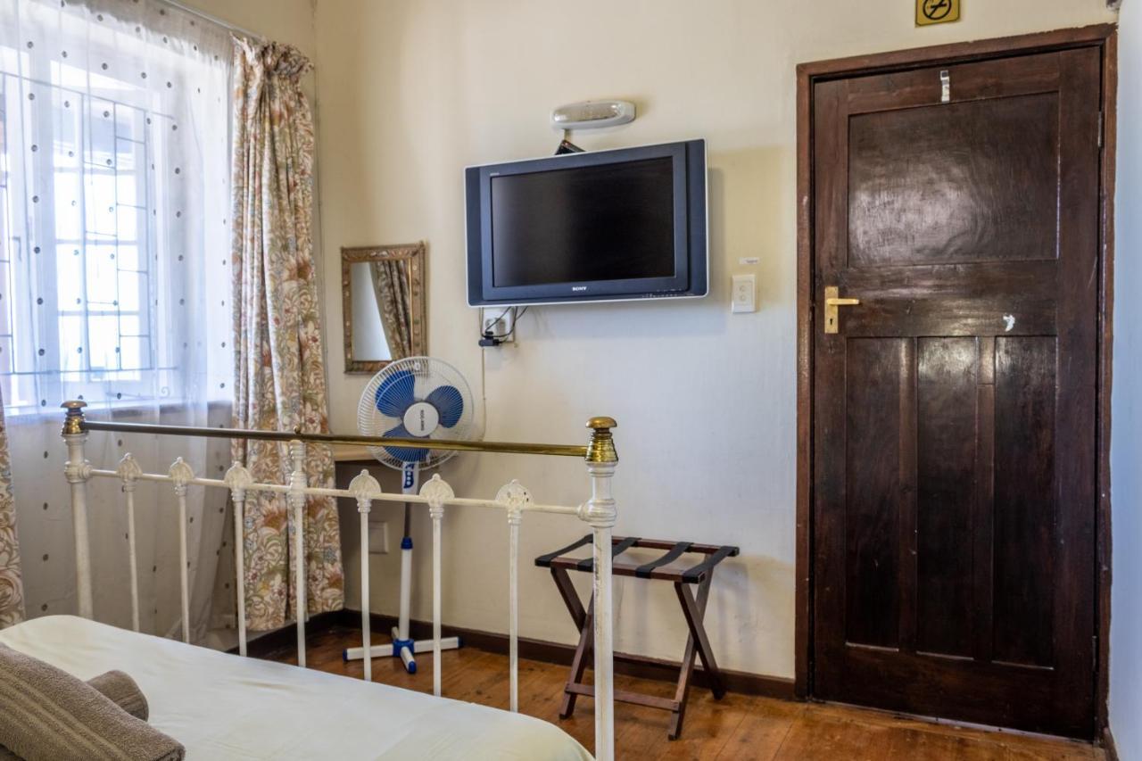 Bay Vista Guesthouse มอสเซิลเบย์ ภายนอก รูปภาพ