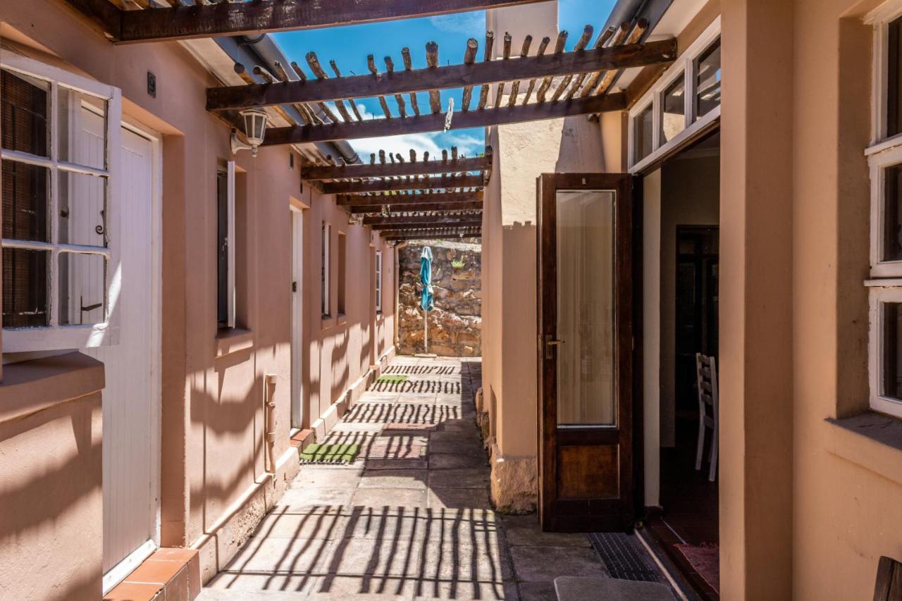 Bay Vista Guesthouse มอสเซิลเบย์ ภายนอก รูปภาพ